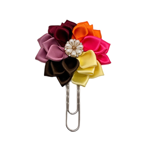 Dark Rainbow Daisy Clip