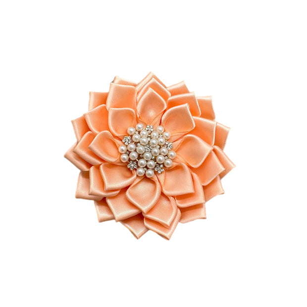 Peach Daisy Brooch