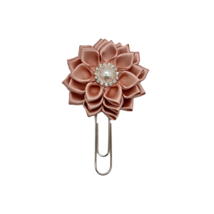 Blush Pink Daisy Clip