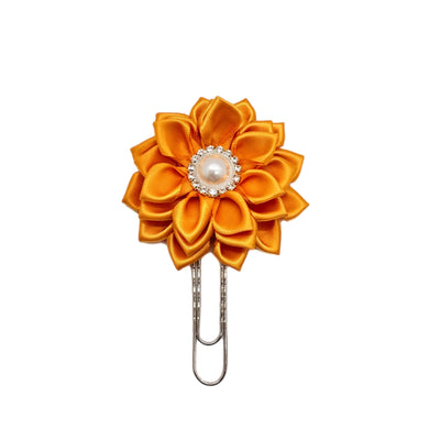 Marigold Daisy Clip