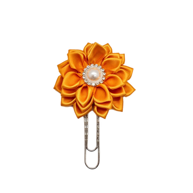 Marigold Daisy Clip